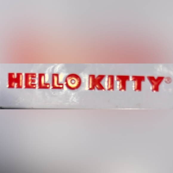 Hello Kitty by Sanrio | 2014 small Nurse Hello Kitty tin. - Picture 14 of 14